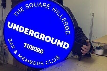 skilt,skilte,lysskilte,LED skilte,rundt skilt